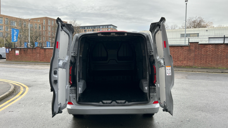 Ford Transit Custom E-320 L1 Rwd 100kW 65kWh H1 Van Limited Auto